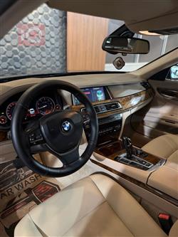 بي ام دبليو الفئة 7